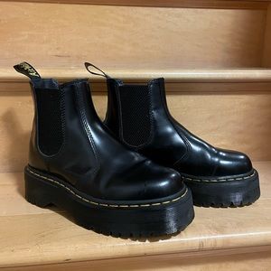 Dr Marten Chelsea Platform Boot